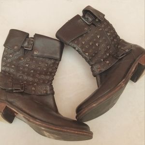 UGG Studded Leather Moto Boots Size 8